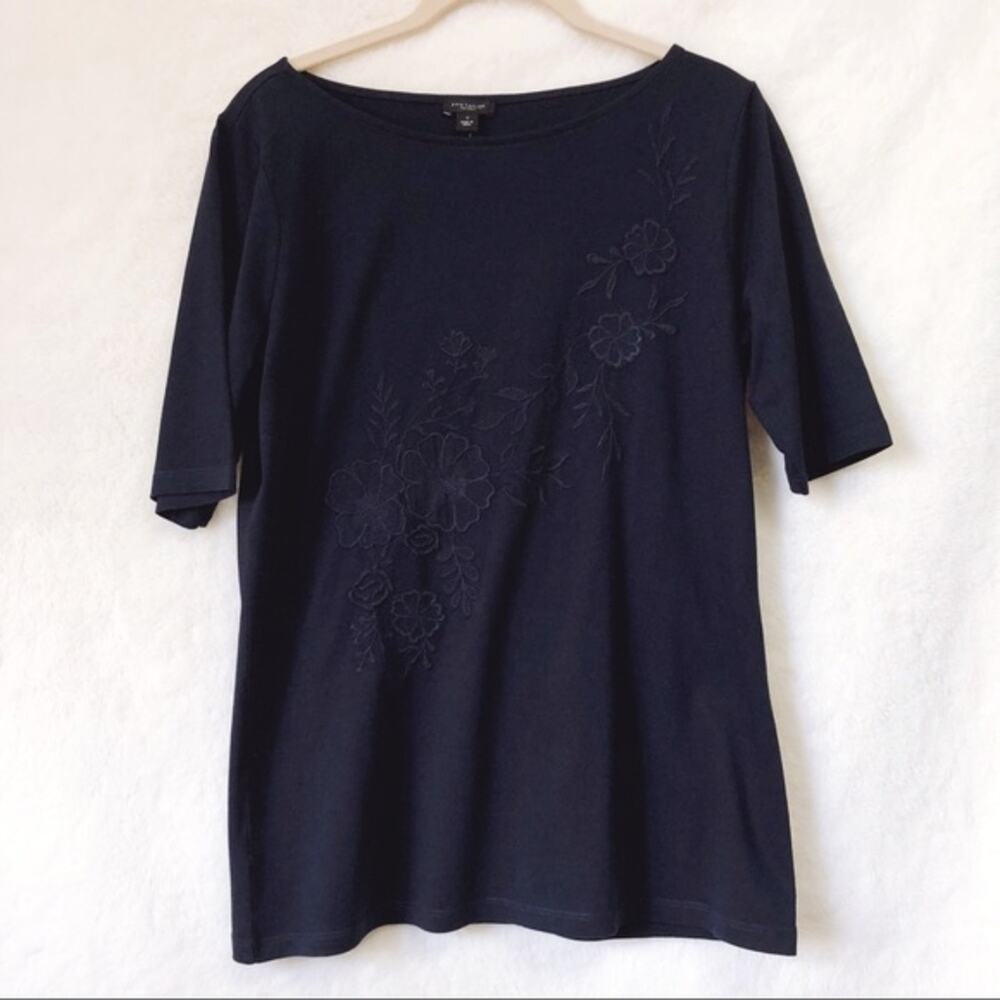 Ann Taylor Navy Flower Design Short Sleeve Top
